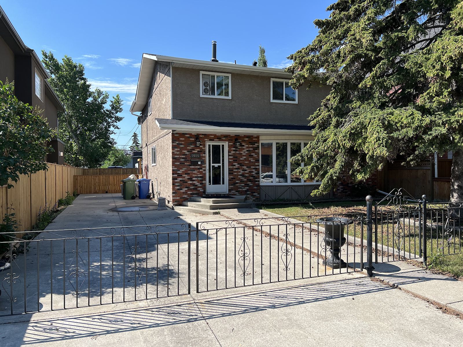 Calgary 3 bedrooms House for rent. Property photo: 100022-1