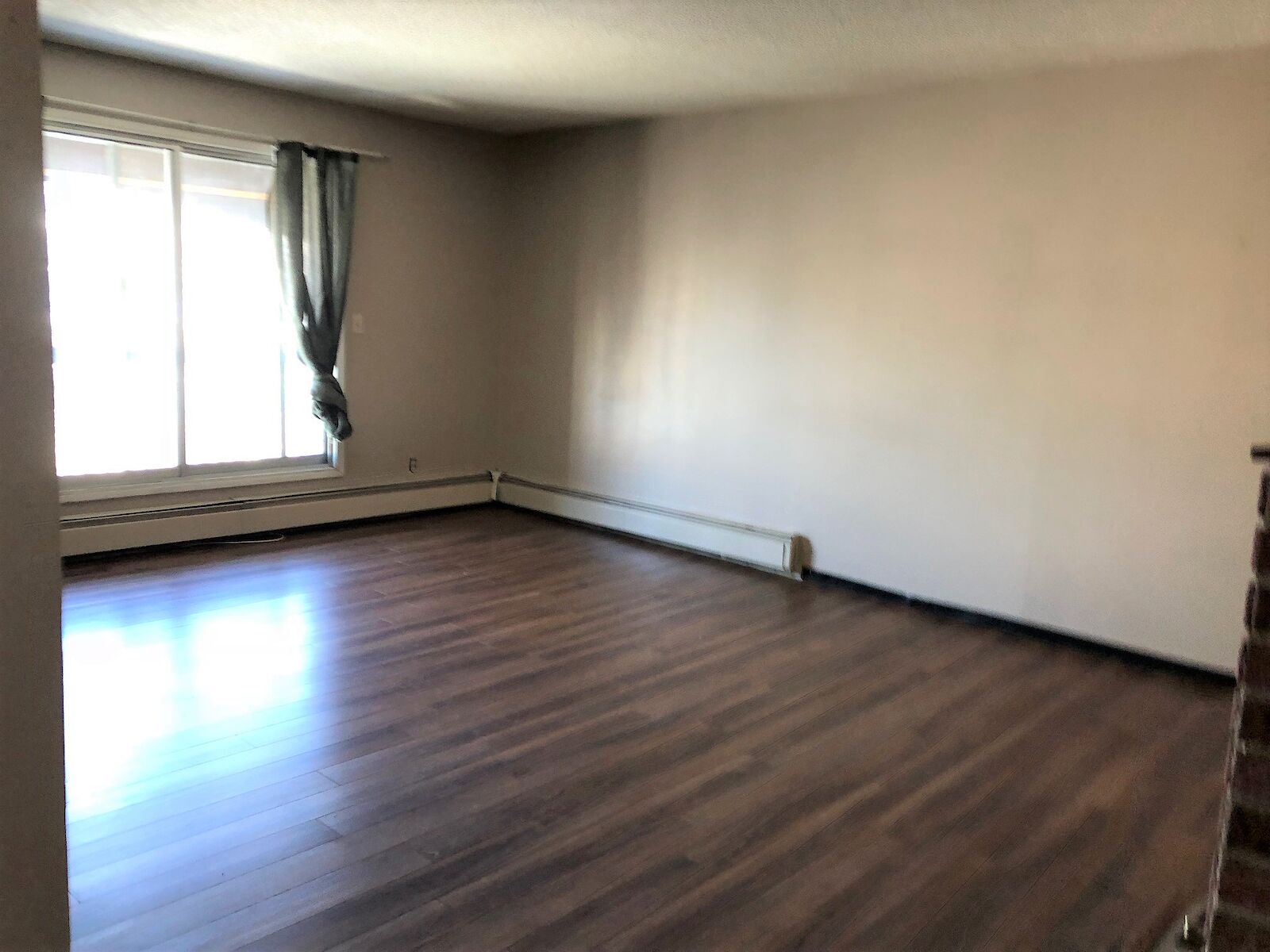 Calgary 2 bedrooms Apartment for rent. Property photo: 100152-1