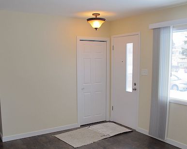 Calgary 3 bedrooms Main Floor for rent. Property photo: 101116-3