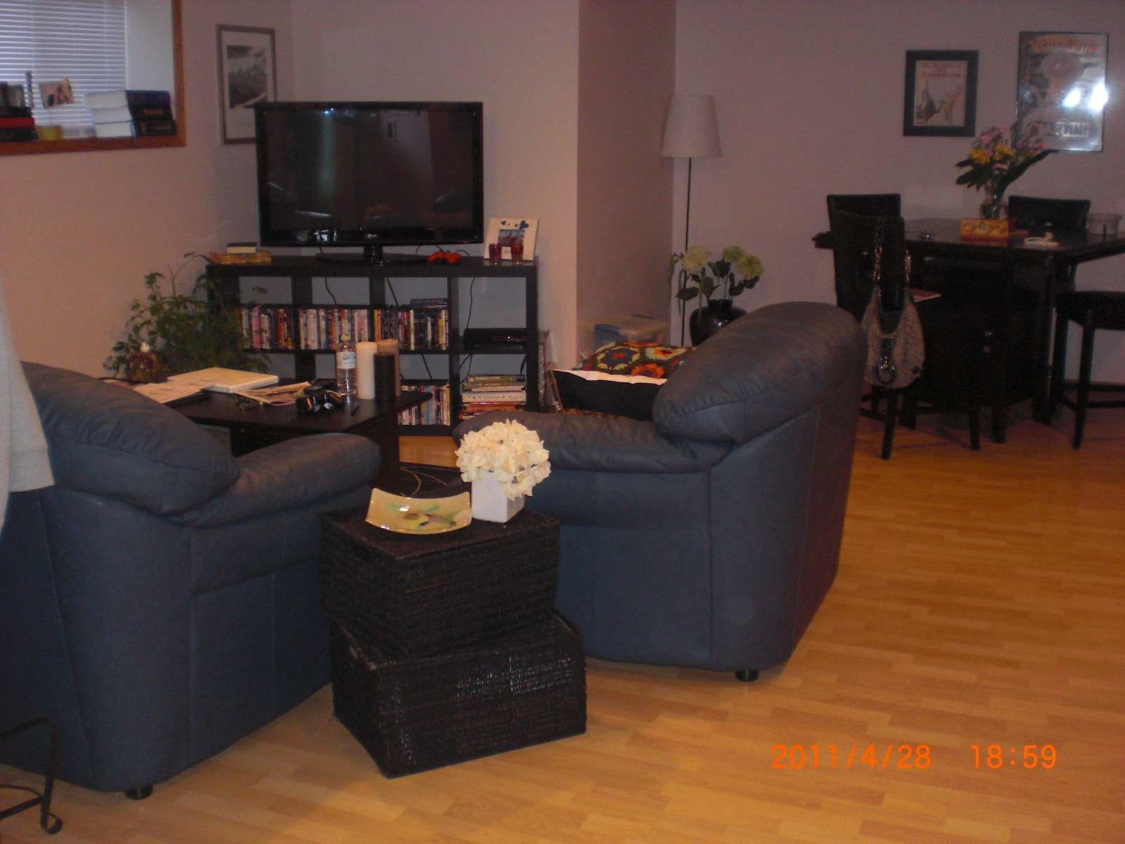 Calgary 2 bedrooms Basement for rent. Property photo: 101814-1