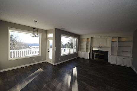 Calgary 4 bedrooms House for rent. Property photo: 102531-2