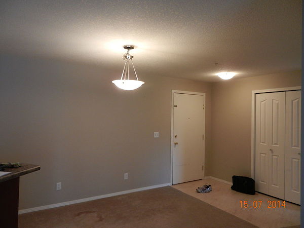 Calgary 2 bedrooms Condo for rent. Property photo: 104410-2