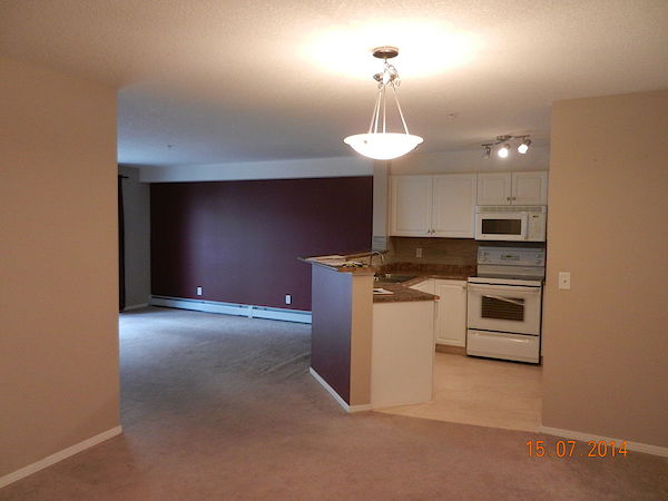 Calgary 2 bedrooms Condo for rent. Property photo: 104410-3