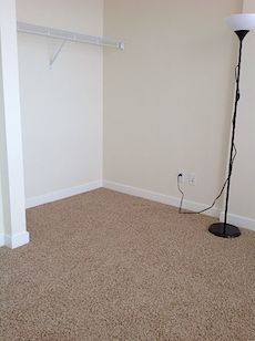 Calgary 1 bedroom Condo for rent. Property photo: 105812-3