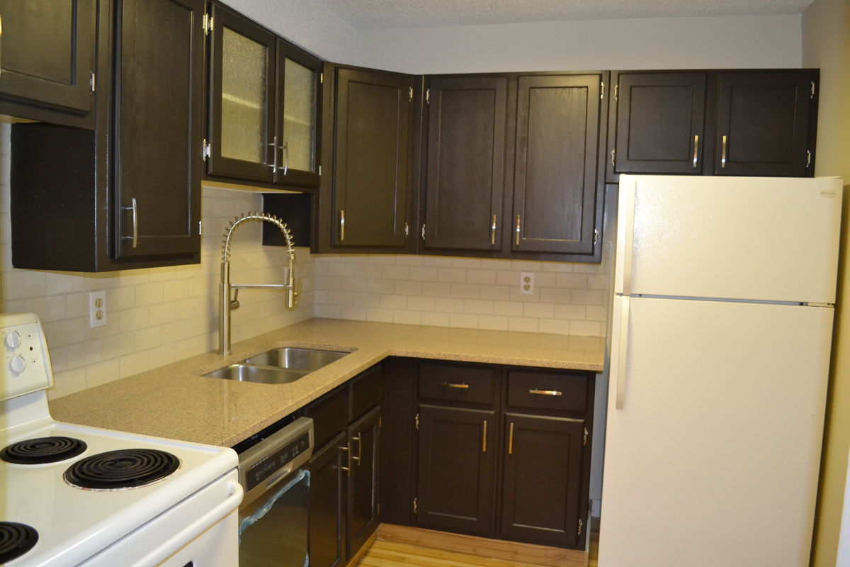 Calgary 2 bedrooms Apartment for rent. Property photo: 106122-1