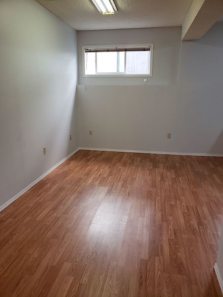 Calgary 2 bedrooms Basement for rent. Property photo: 109268-2