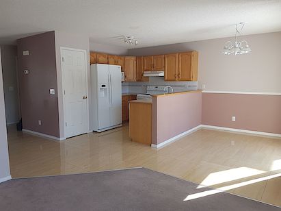 Calgary 3 bedrooms House for rent. Property photo: 109653-3