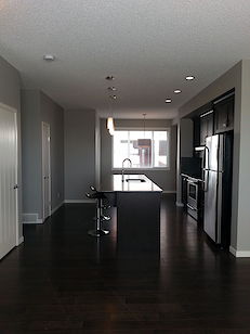 Calgary 3 bedrooms Townhouse for rent. Property photo: 113391-2