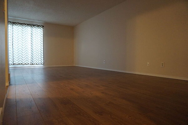 Calgary 2 bedrooms Main Floor for rent. Property photo: 114431-2