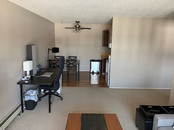 Calgary 1 bedroom Apartment for rent. Property photo: 123003-3