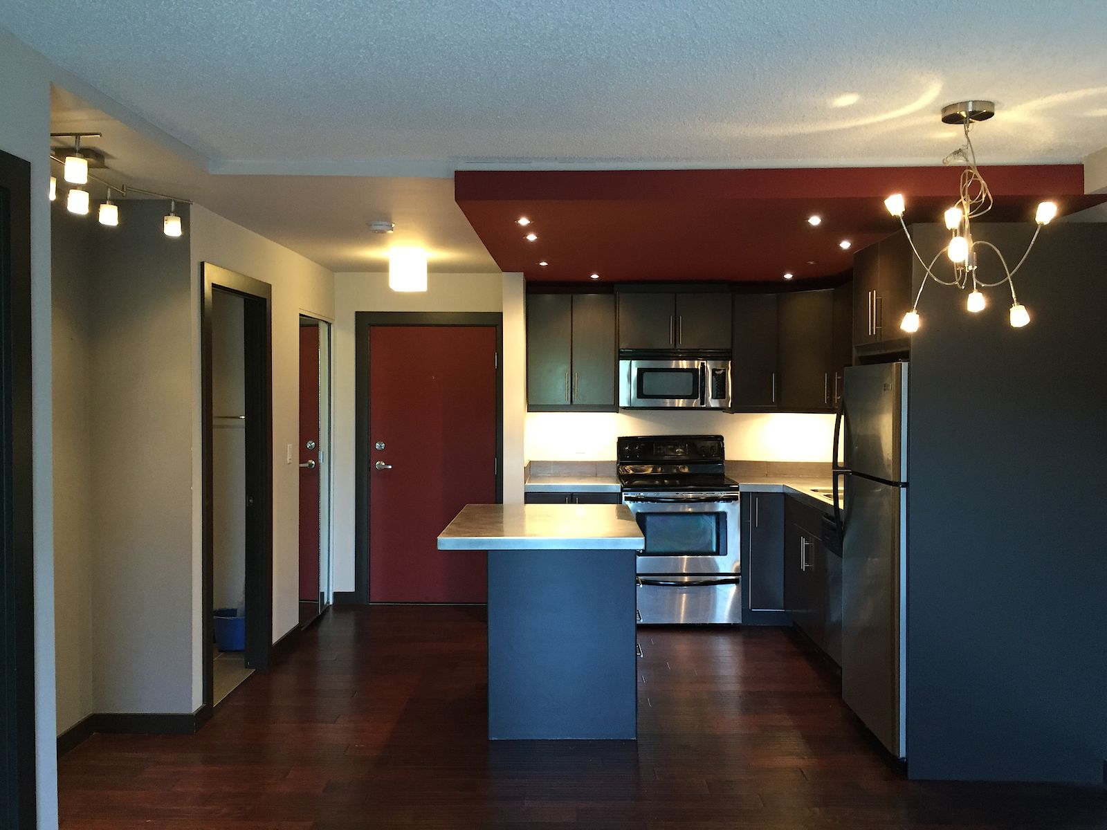Calgary 1 bedroom Condo Unit for rent. Property photo: 123233-1