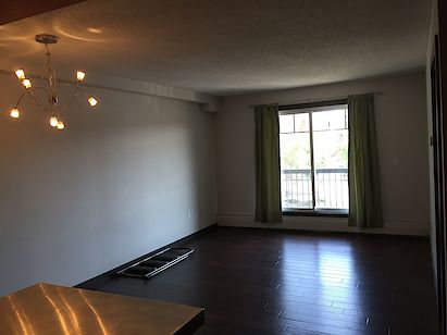 Calgary 1 bedroom Condo Unit for rent. Property photo: 123233-3