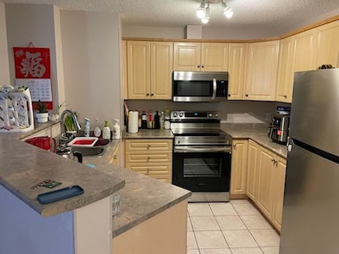 Calgary 2 bedrooms Condo Unit for rent. Property photo: 126552-3