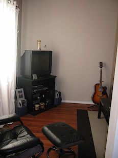 Calgary 2 bedrooms Main Floor for rent. Property photo: 128377-2