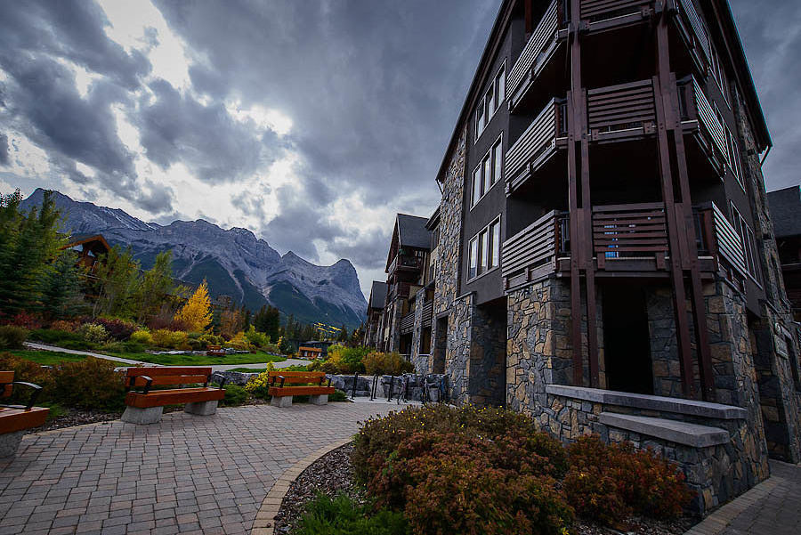 Canmore 2 bedrooms Condo Unit for rent. Property photo: 129205-1