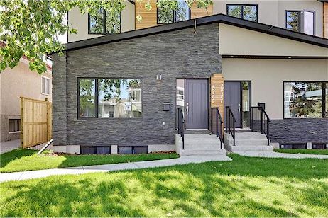 Calgary 4 bedrooms House for rent. Property photo: 131260-2