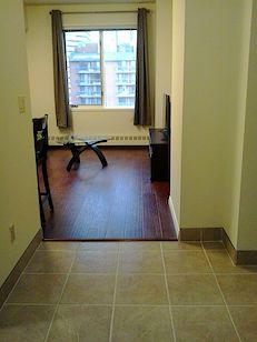 Calgary 1 bedroom Condo Unit for rent. Property photo: 132357-2