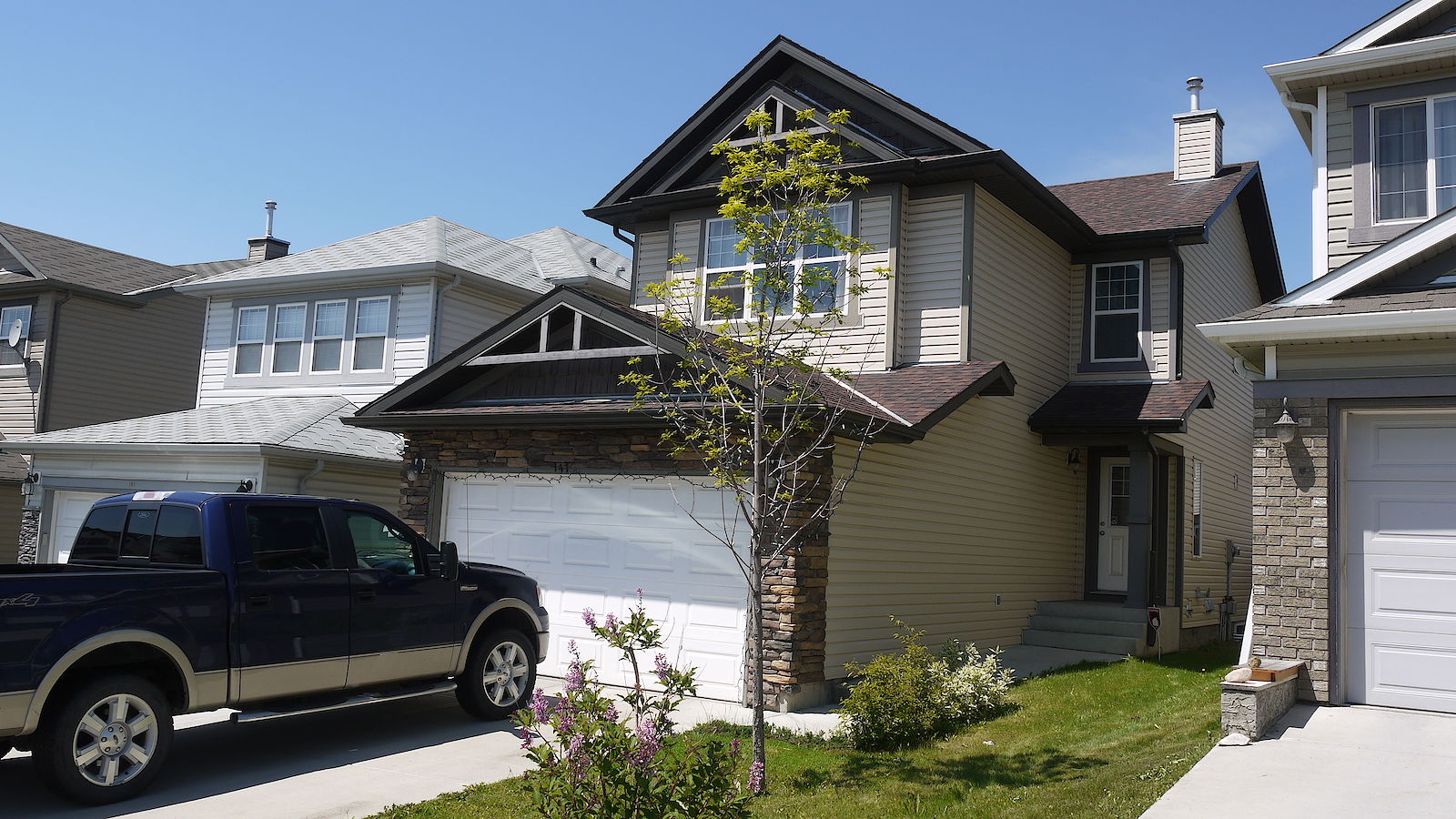 Calgary 3 bedrooms House for rent. Property photo: 135604-1