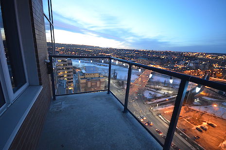 Calgary 3 bedrooms Condo Unit for rent. Property photo: 137089-2