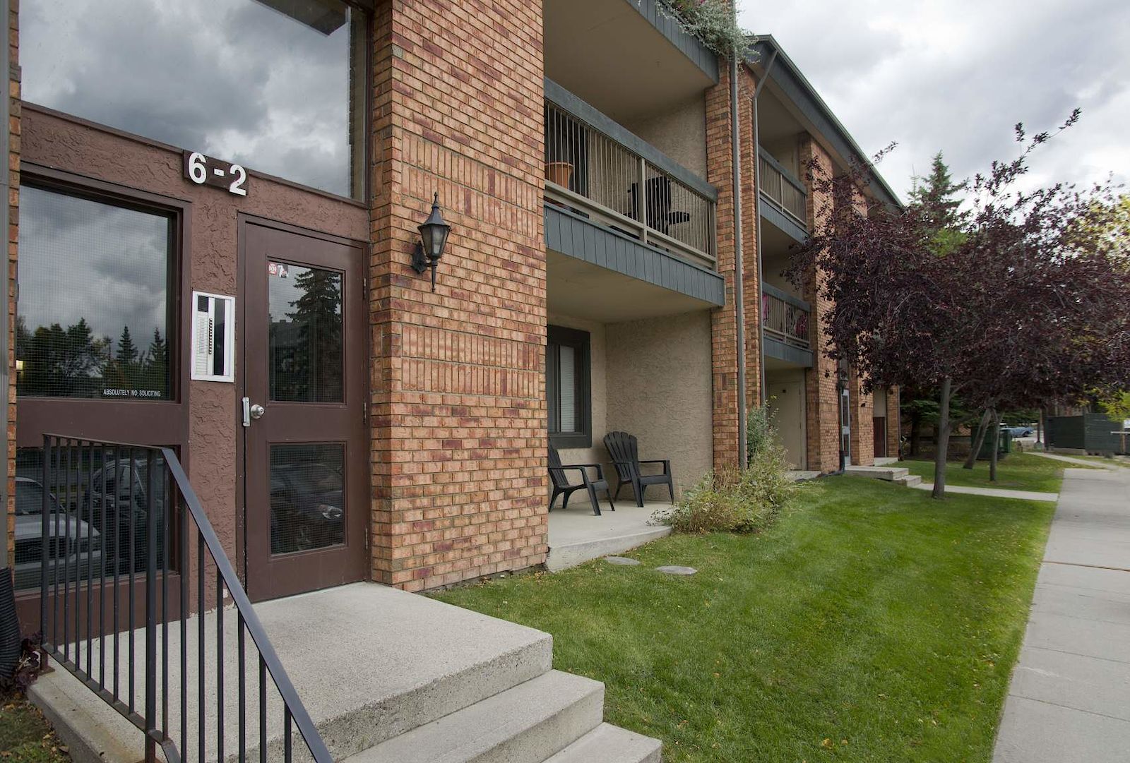 Calgary 1 bedrooms Apartment for rent. Property photo: 141307-1