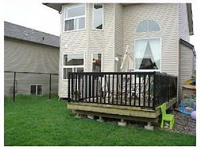 Calgary 3 bedrooms House for rent. Property photo: 141626-2