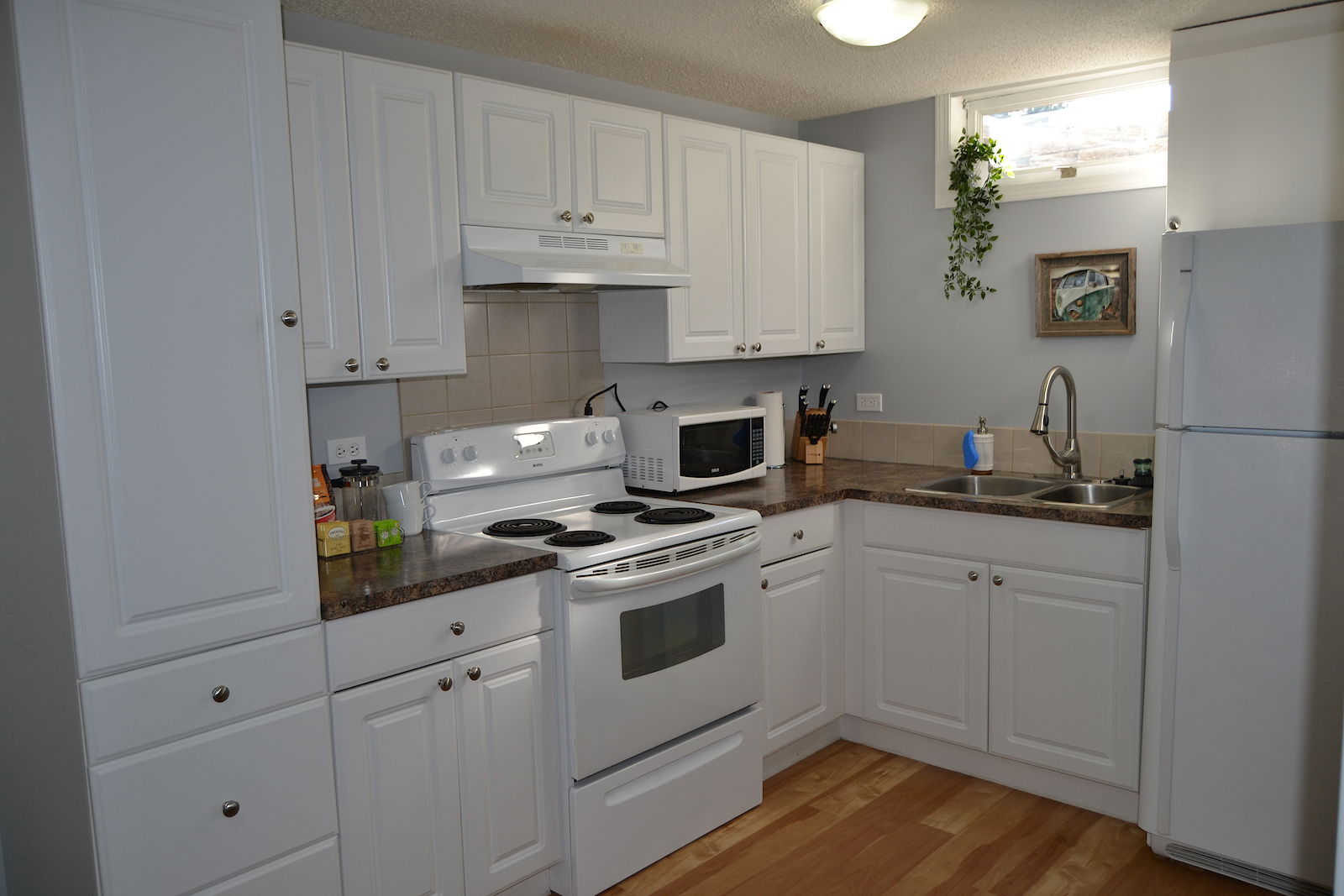 Calgary 2 bedrooms Basement for rent. Property photo: 143968-1