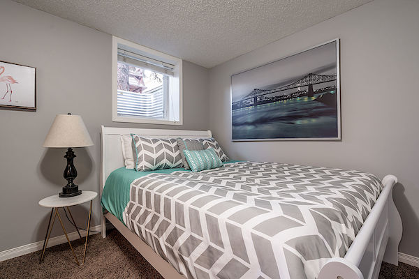 Calgary 2 bedrooms Basement for rent. Property photo: 143968-3