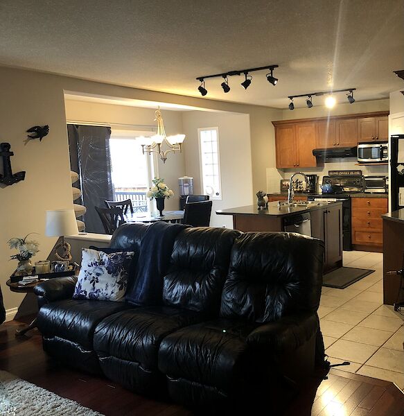 Chestermere 1 bedroom Room For Rent for rent. Property photo: 147838-3