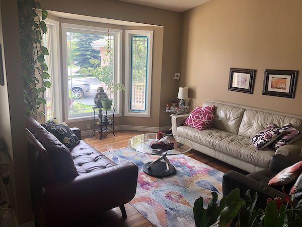 Calgary 4 bedrooms House for rent. Property photo: 149613-3