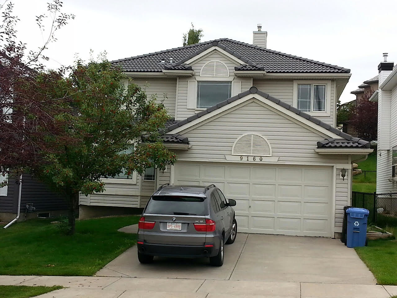 Calgary 5 bedrooms House for rent. Property photo: 149619-1