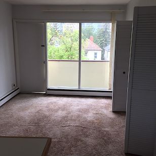 Calgary 1 bedroom Apartment for rent. Property photo: 151078-3