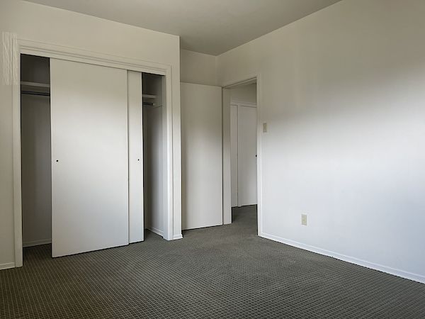 Calgary 2 bedrooms Apartment for rent. Property photo: 17327-3
