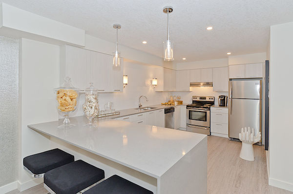 Calgary 2 bedrooms Apartment for rent. Property photo: 20330-3