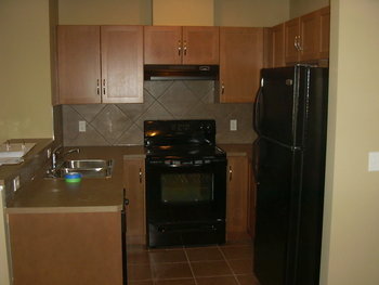 Calgary 2 bedrooms Condo for rent. Property photo: 21549-1