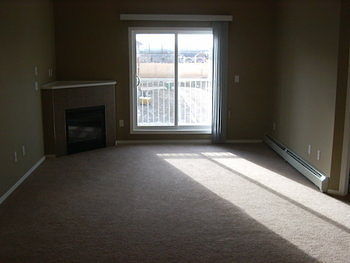 Calgary 2 bedrooms Condo for rent. Property photo: 21549-3