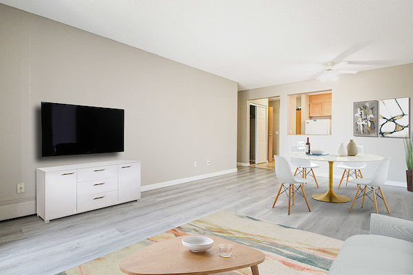 Calgary 1 bedrooms Apartment for rent. Property photo: 2248-2