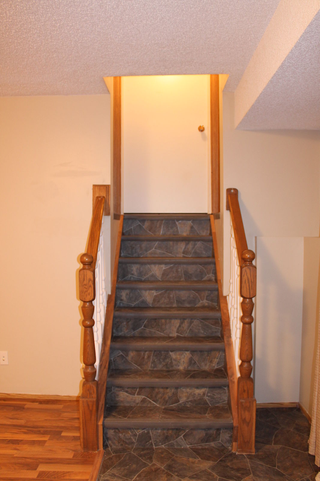 Calgary 2 bedrooms Basement for rent. Property photo: 23142-1