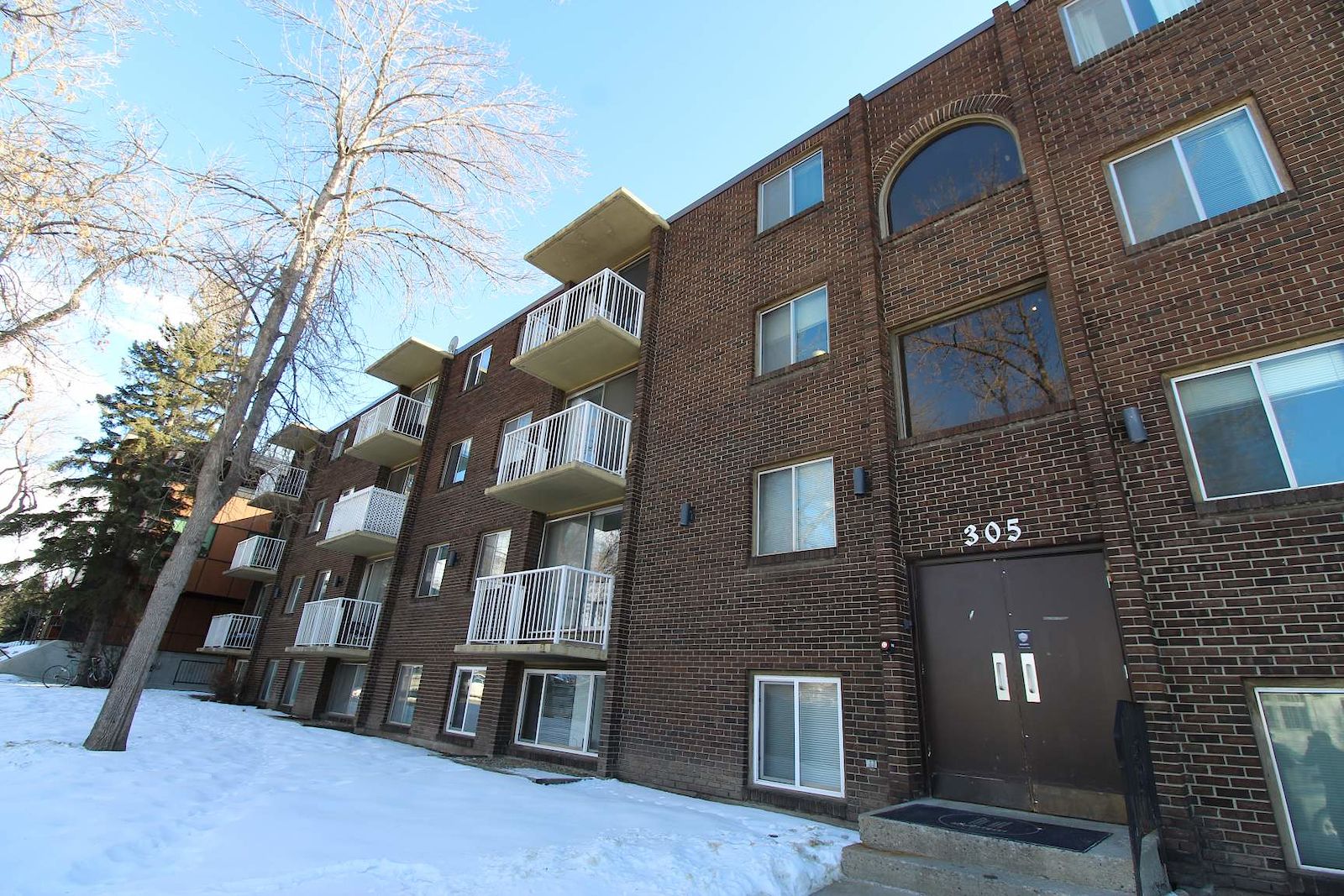 Calgary 1 bedrooms Apartment for rent. Property photo: 2542-1