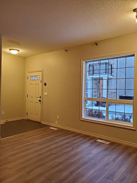 Edmonton 2 bedrooms Townhouse for rent. Property photo: 260793-3