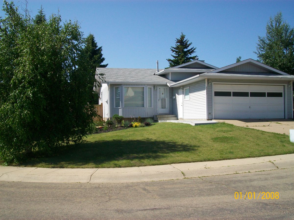 Edmonton 2 + Den bedrooms House for rent. Property photo: 262693-1