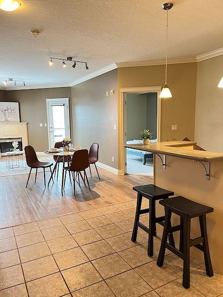 Edmonton 2 bedrooms Condo Unit for rent. Property photo: 263679-3