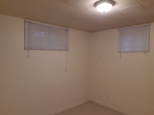 Edmonton 2 bedrooms Basement for rent. Property photo: 264540-2