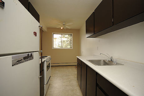 Edmonton 2 bedrooms Apartment for rent. Property photo: 266781-3