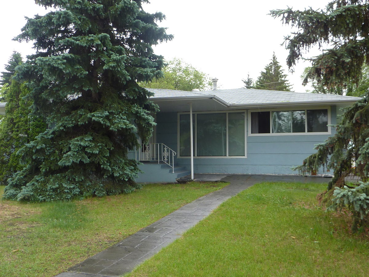 Edmonton 1 bedroom Room For Rent for rent. Property photo: 267630-1
