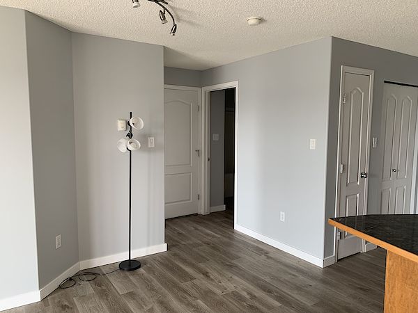 Edmonton 2 bedrooms Condo for rent. Property photo: 270083-3