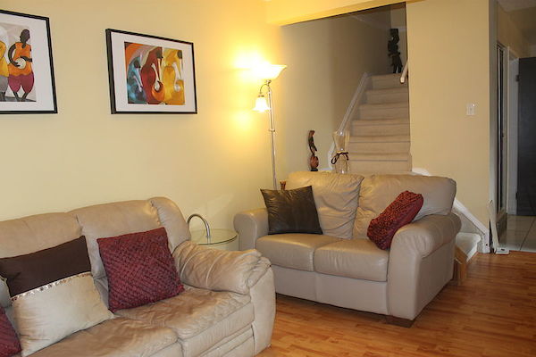 Edmonton 3 bedrooms Townhouse for rent. Property photo: 271088-2