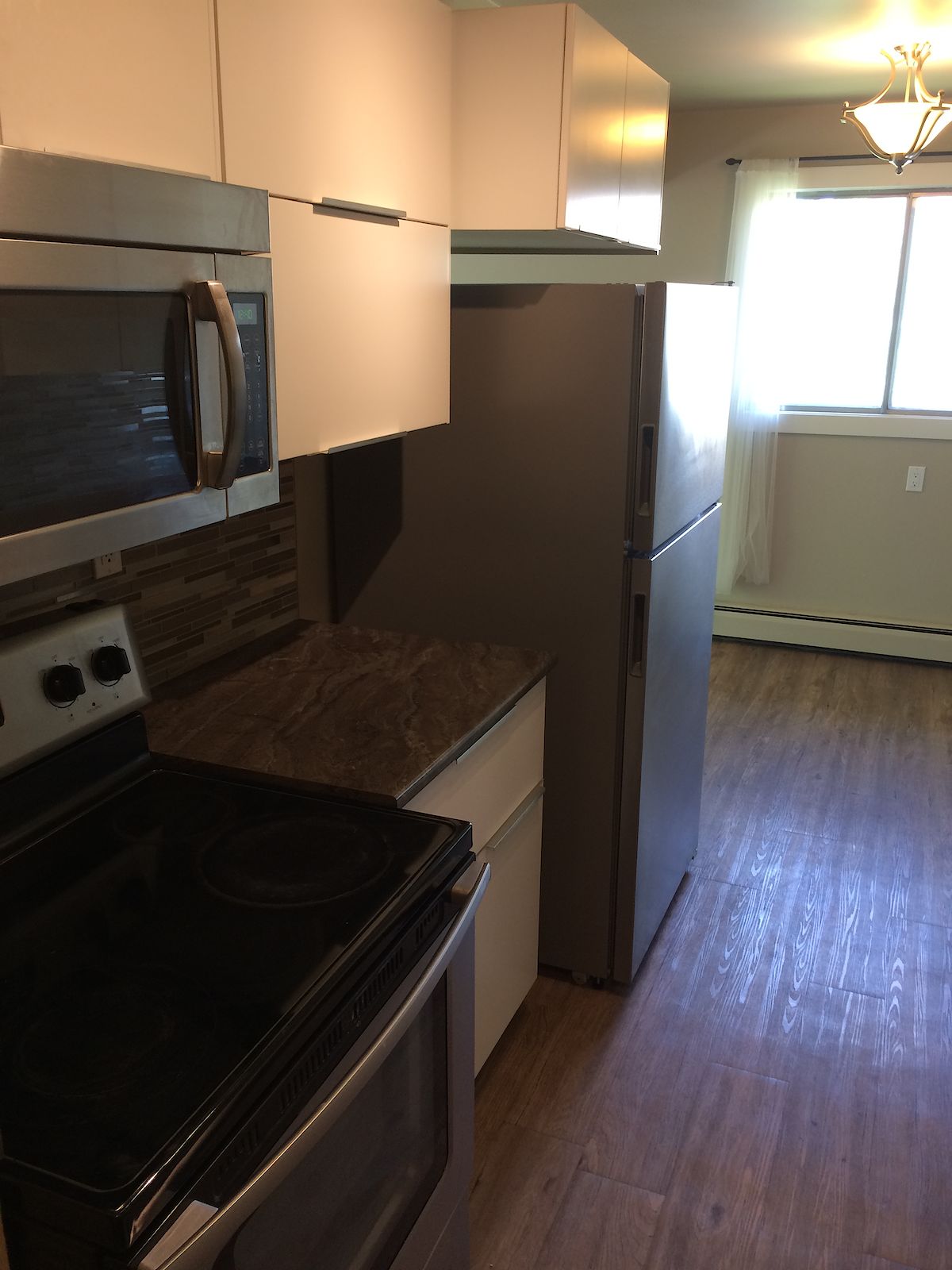 Edmonton 1 bedrooms Apartment for rent. Property photo: 273131-1