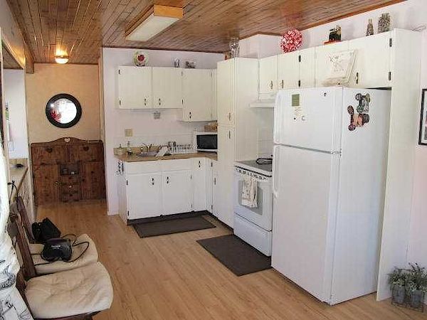 Edmonton 3 bedrooms House for rent. Property photo: 273743-3