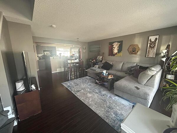 Edmonton 2 bedrooms Duplex for rent. Property photo: 274880-2