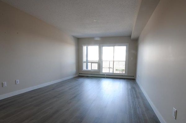 Edmonton 2 bedrooms Condo for rent. Property photo: 275189-3